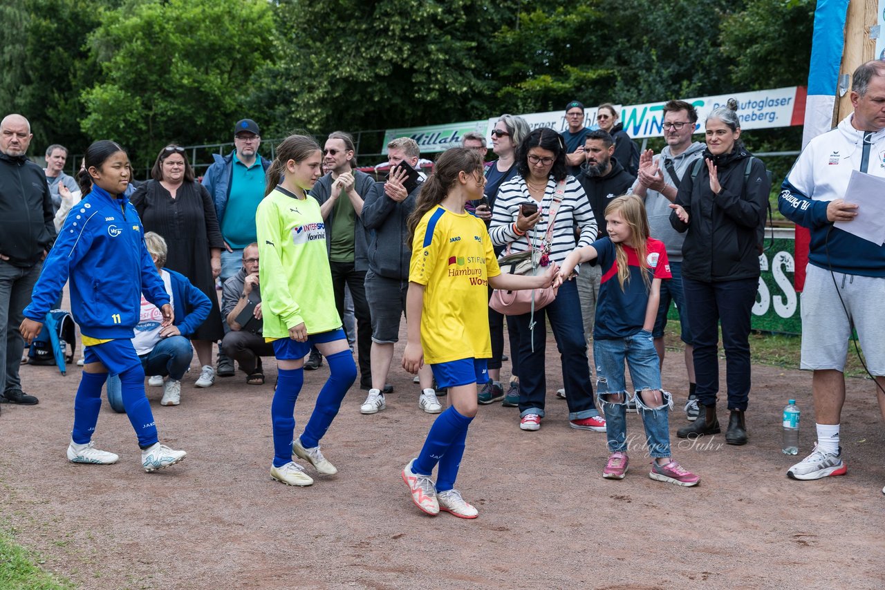 Bild 203 - Loewinnen Cup